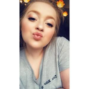 Meet your Posher, Abbie